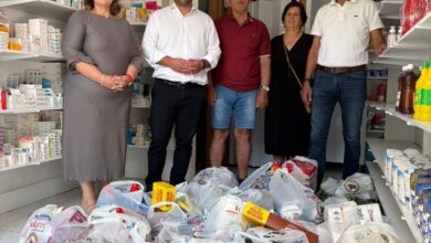 Παράδοση-τροφίμων-στο-Κοινωνικό-Παντοπωλείο-του-Δήμου-Μετεώρων