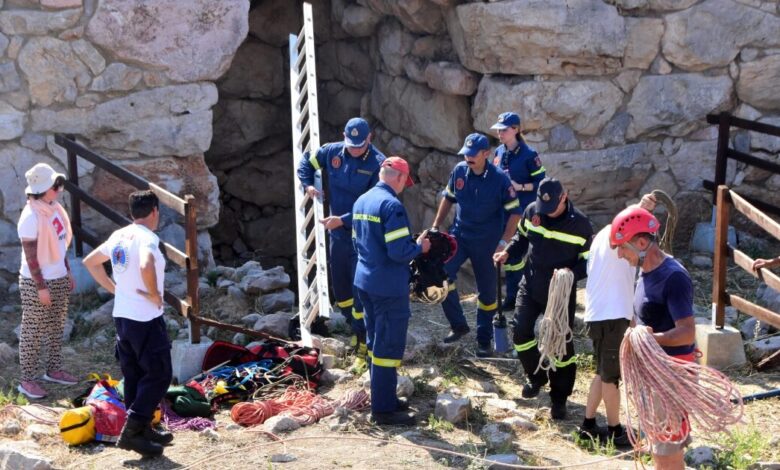 Όλυμπος:-Μεγάλη-επιχείρηση-διάσωσης-40χρονου-ορειβάτη-που-γλίστρησε-και-χτύπησε:-«Είμαι-8-ώρες-με-διαλυμένο-πόδι»
