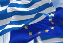 Σενάρια-για-πάγωμα-των-μειώσεων-επιτοκίων-της-ΕΚΤ-για-όλο-το-2025-–-Τι-σημαίνει-για-την-ελληνική-οικονομία