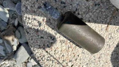 Πλαταμώνας:-Άσκαστο-βλήμα-Β’-Παγκοσμίου-Πολέμου-στην-παραλία
