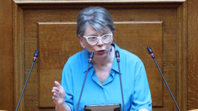 Η-Ακρίτα-δίνει-τέλος-στην-«διαμάχη»-με-τον-Άγγελο-Προβιλισιάνο:-«Το-κλείνω-εδώ,-καταντήσαμε-αηδία,-κουράσαμε»