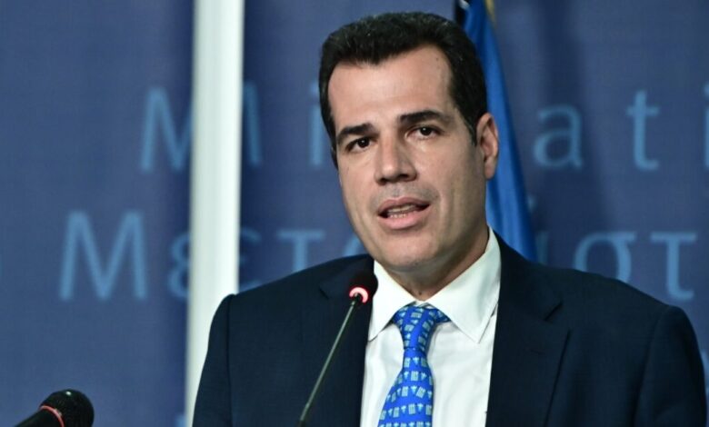 Θάνος-Πλεύρης:-«Αντιμέτωποι-με-ποινή-φυλάκισης-έως-5-χρόνια-όσοι-μπαίνουν-παράνομα-στη-χώρα»
