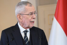 Πάνω-από-1.000-δολάρια-τη-βραδιά:-Ο-πρόεδρος-της-Αυστρίας-«εκτός»-cop30-λόγω-των-υπέρογκων-τιμών-στα-ξενοδοχεία-στη-Βραζιλία