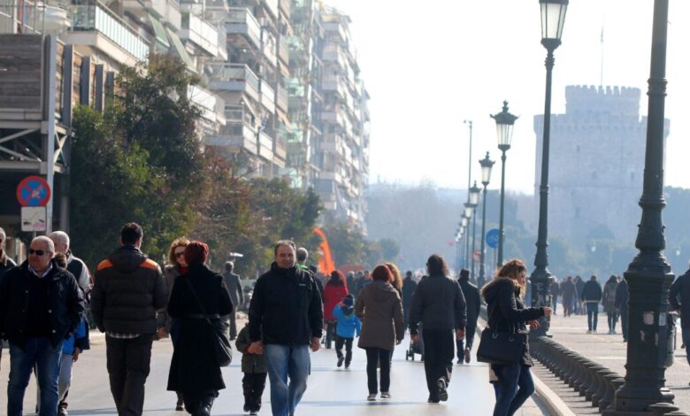 Θεσσαλονίκη:-Πεζόδρομος-ξανά-η-Λεωφόρος-Νίκης-την-Κυριακή-–-Τι-ισχύει-για-την-κυκλοφορία