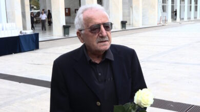 Πένθος-για-τον-Κώστα-Γείτονα-–-Πέθανε-η-σύζυγος-του-ιστορικού-στελέχους-του-ΠΑΣΟΚ