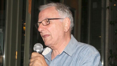 Στο-Μουσείο-της-ΑΕΚ-ένα-συγκινητικό-σημείωμα-του-Κώστα-Χαρδαβέλλα,-που-έγραψε-λίγο-πριν-φύγει-από-τη-ζωή