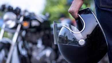 Θεσσαλία:-Αμείωτοι-οι-έλεγχοι-για-τα-κράνη-στα-δίκυκλα-–-Πάνω-από-100-παραβάσεις