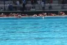 Βραζιλία:-Πανικός-σε-αγώνα-πόλο-με-πυροβολισμούς-να-πέφτουν-έξω-από-το-γήπεδο-και-τις-παίκτριες-να-βγαίνουν-έντρομες-από-την-πισίνα