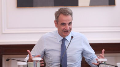 Ο-Κυριάκος-Μητσοτάκης-ετοιμάζει-το-«πακέτο»-της-ΔΕΘ:-Στο-τραπέζι-ρυθμίσεις-για-ενοίκια,-φορολογία-και-«προσωπική-διαφορά»-συνταξιούχων
