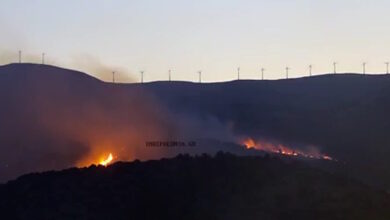 Φωτιά-στην-Κεφαλονιά:-Μηνύματα-του-112-για-εκκένωση-3-περιοχών-–-Αυξημένος-κίνδυνος-πυρκαγιάς-και-σήμερα