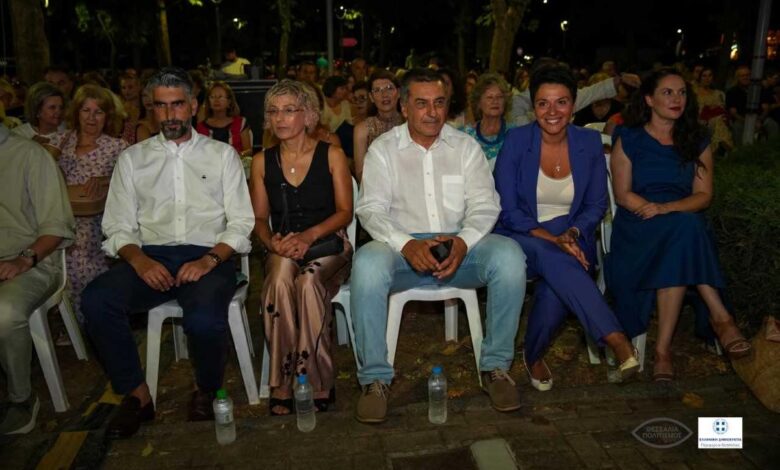 Λάρισα:-Μαγική-πανσέληνος-με-τον-Δημήτρη-Παπαδημητρίου-στην-Πινακοθήκη