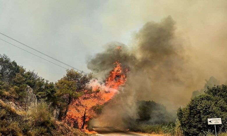 Καιρός:-Επιμένουν-τα-7-μποφόρ-στο-Αιγαίο,-έως-39-βαθμούς-η-θερμοκρασία-–-Πολύ-υψηλός-κίνδυνος-για-φωτιά-σε-10-περιφέρειες
