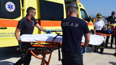 Κέρκυρα:-Σώος-απεγκλωβίστηκε-ο-τουρίστας-που-είχε-εγκλωβιστεί-σε-δύσβατο-σημείο-στην-Παλαιοκαστρίτσα