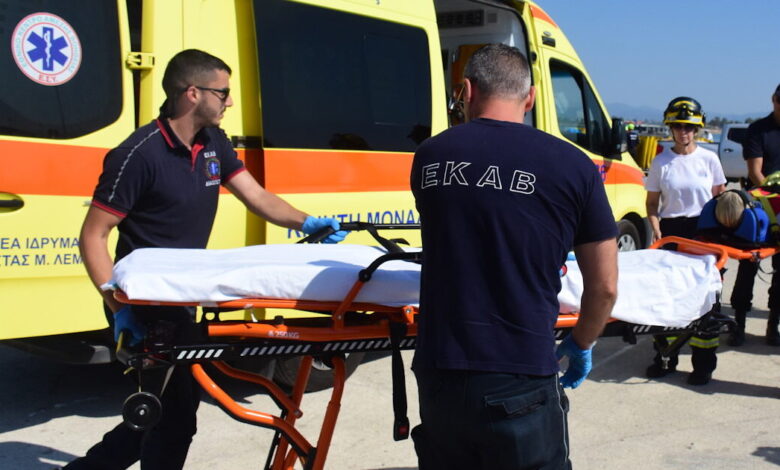 Κέρκυρα:-Σώος-απεγκλωβίστηκε-ο-τουρίστας-που-είχε-εγκλωβιστεί-σε-δύσβατο-σημείο-στην-Παλαιοκαστρίτσα
