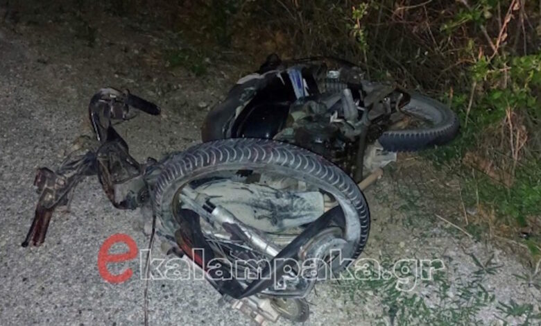 Τροχαίο-με-έναν-νεκρό-στην-Καλαμπάκα-–-Εικόνες-από-τη-νέα-τραγωδία-στην-άσφαλτο