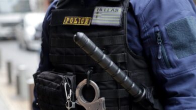 Μεγάλη-επιχείρηση-του-ελληνικού-fbi-σε-νησιά-για-ναρκωτικά-και-εκβιασμούς-–-Τρεις-συλλήψεις-στην-Κεφαλονιά