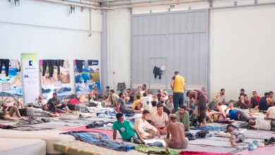 «Μπλόκο»-σε-ΜΚΟ-που-υπονομεύουν-την-κυβερνητική-μεταναστευτική-πολιτική-–-Κινδυνεύουν-με-διαγραφή-από-το-εθνικό-μητρώο