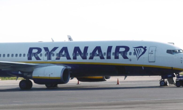Η-ryanair-καταγγέλλει-το-«Ελ.-Βενιζέλος»-για-καθυστερήσεις-–-Ταλαιπωρία-για-χιλιάδες-ταξιδιώτες