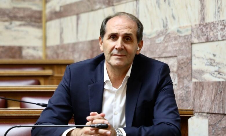 Πέθανε-από-ανακοπή-ο-γραμματέας-της-ΚΟ.-της-ΝΔ,-Απόστολος-Βεσυρόπουλος-(upd)