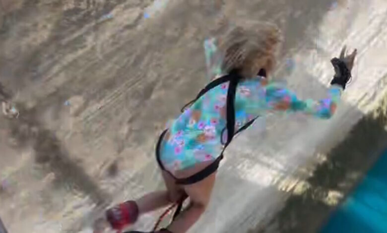 Η-Σάσα-Σταμάτη-κάνει-bungee-jumping-στον-Ισθμό-της-Κορίνθου-–-Βίντεο-με-το-άλμα-της-στο-κενό