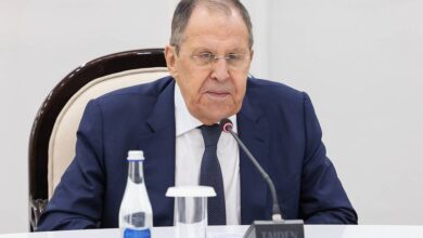 Λαβρόφ:-Οι-Δυτικοί-προσπαθούν-να-«εμποδίσουν»-τις-ειρηνευτικές-διαπραγματεύσεις