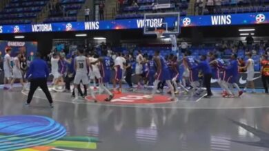 Απίστευτο-ξύλο-στο-Αργεντινή-–-Δομινικανή-Δημοκρατία:-Μπουνιές-στο-κέντρο-του-παρκέ