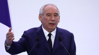 Ρευστή-η-κατάσταση-στη-Γαλλία-μετά-τις-νέες-απειλές-από-Μπαϊρού-για-χάος-και-κρίση