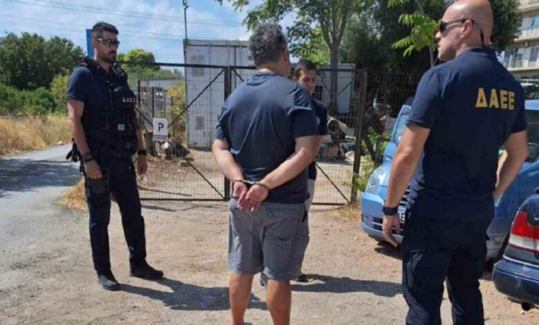 Παλλήνη:-Άφηνε-ΑΜΕΑ-παιδιά-σε-κέντρο-αποκατάστασης-και-στη-συνέχεια-έβαζε-φωτιές-ο-48χρονος-υπάλληλος-του-Δήμου