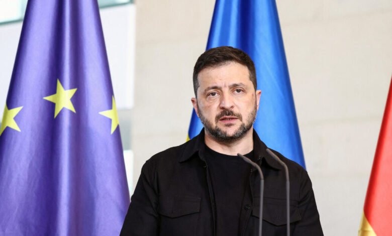 Ζελένσκι:-Η-Τουρκία,-τα-κράτη-του-Κόλπου-ή-η-Ευρώπη-θα-μπορούσαν-να-φιλοξενήσουν-συνομιλίες-με-τον-Πούτιν