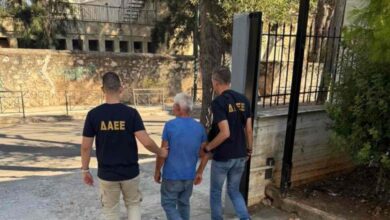 Σύλληψη-62χρονου-για-εμπρησμό-στην-Παιανία-–-Έβαλε-φωτιά-με-αναπτήρα