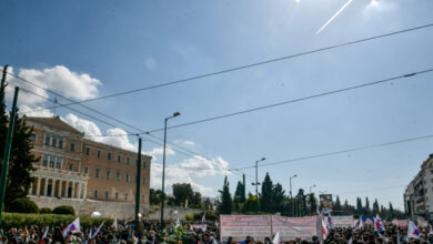 24ωρη-απεργία-της-ΑΔΕΔΥ-σήμερα:-Πώς-θα-κινηθούν-Μετρό-και-λεωφορεία-–-Συγκέντρωση-διαμαρτυρίας-στο-Σύνταγμα
