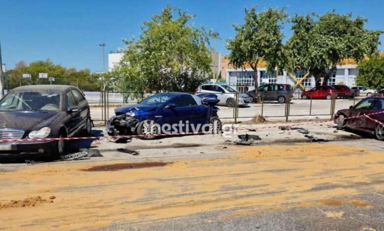 Τρελή-πορεία-αυτοκινήτου-στη-Θεσσαλονίκη:-Οδηγός-έπεσε-πάνω-σε-4-οχήματα-και-συνελήφθη