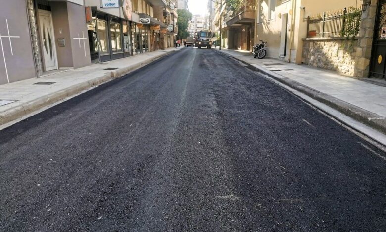Άσφαλτος-και-στην-οδό-Μαυροκορδάτου-από-τον-Δήμο-Τρικκαίων