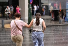 Καιρός:-Σαββατοκύριακο-με-καταιγίδες-και-χαλάζι-–-Με-άνοδο-θερμοκρασίας-έως-40-βαθμούς-«εισβάλλει»-ο-Σεπτέμβρης