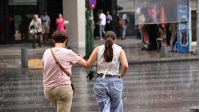 Καιρός:-Σαββατοκύριακο-με-καταιγίδες-και-χαλάζι-–-Με-άνοδο-θερμοκρασίας-έως-40-βαθμούς-«εισβάλλει»-ο-Σεπτέμβρης