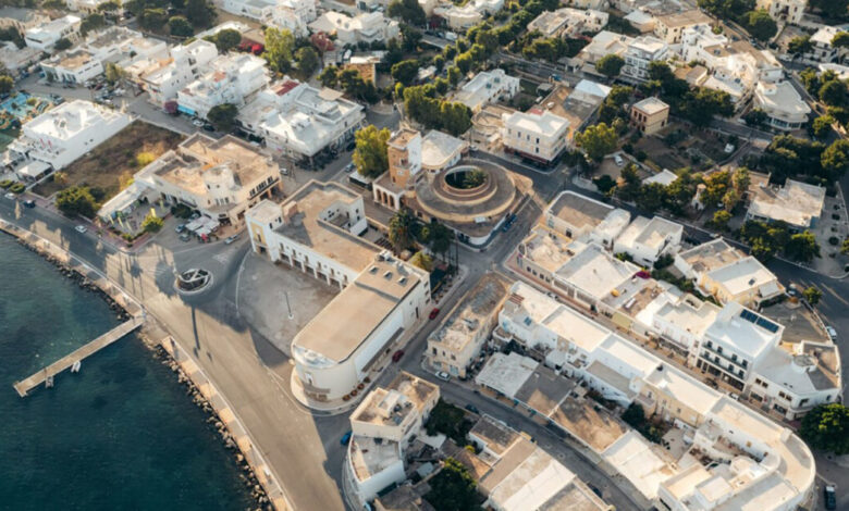 Λακκί-Λέρου:-Η-παράξενη-ομορφιά-της-πόλης-με-το-μοναδικό-αρχιτεκτονικό-αποτύπωμα