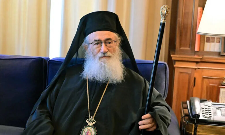 Στήριξη-στον-αρχιεπίσκοπο-Σινά-Δαμιανό-από-το-Φανάρι