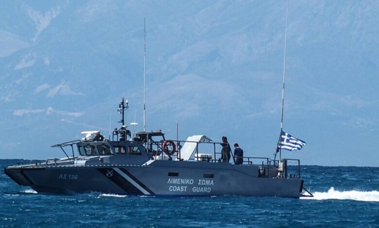 Άφαντος-ο-Τούρκος-δραπέτης-που-βούτηξε-στη-θάλασσα-–-Υπο-κράτηση-οι-4-αστυνομικοί-που-τον-συνόδευαν