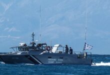 Βίντεο-ντοκουμέντο-με-τον-Τούρκο-δραπέτη-να-βουτά-στη-θάλασσα-–-Υπό-κράτηση-οι-4-αστυνομικοί-που-τον-συνόδευαν