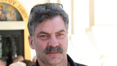 Στάθης-Μαντζώρος:-«Το-εγκεφαλικό-ήταν-και-είναι-πολύ-σοβαρό,-οι-πιθανότητες-να-ξυπνήσει-είναι-50-50»-λέει-ο-πατέρας-του