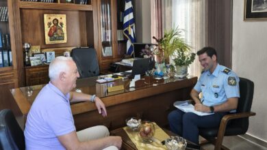 Τροχαία-Τρικάλων-και-Πρωτοβάθμια-Εκπαίδευση-ενισχύουν-τη-συνεργασία-για-την-οδική-ασφάλεια