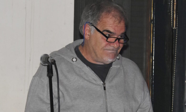 Γιάννης-Μποσταντζόγλου:-«Πλακωνόμουν-με-έναν-γείτονα-και-στο-τέλος-μου-λέει-“αλλά-όλοι-έτσι-είσαστε,-Λιγνάδηδες”»