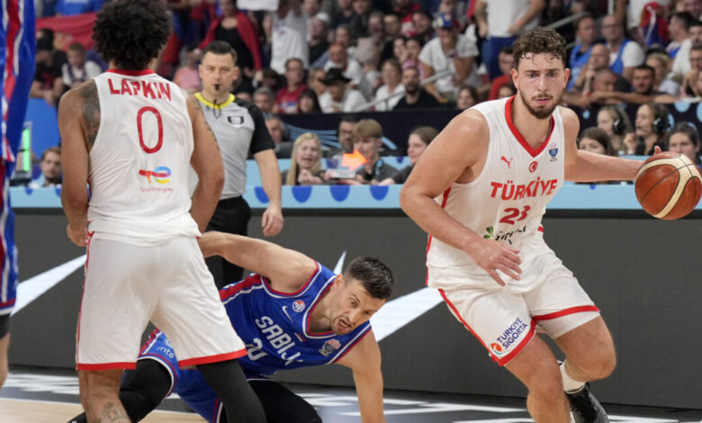 Τουρκία-–-Σερβία-95-90:-Οι-Τούρκοι-πήραν-τη-νίκη-και-κατέκτησαν-την-1η-θέση-στον-πρώτο-όμιλο-του-eurobasket