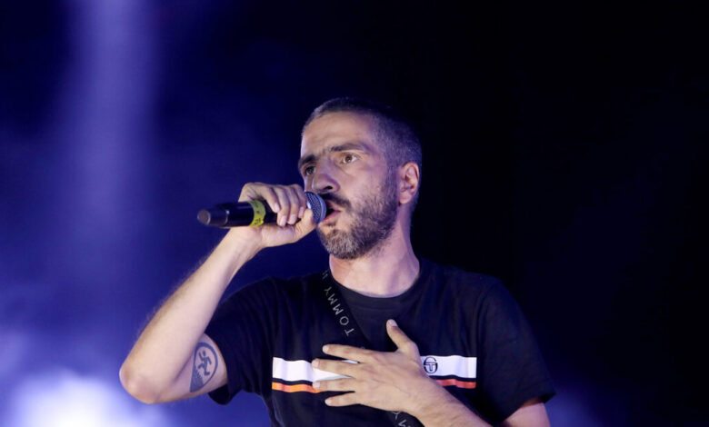 Θεσσαλονίκη:-sold-out-σε-λίγες-ώρες-η-συναυλία-του-ΛΕΞ-στο-Καυτανζόγλειο