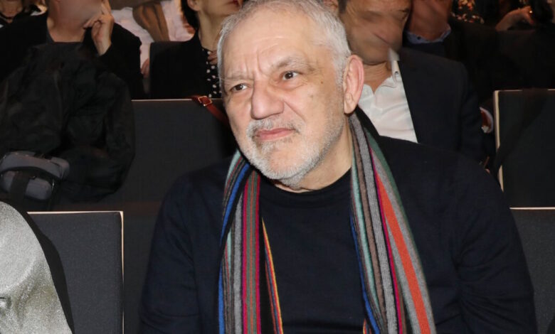 Νίκος-Πορτοκάλογλου:-Νέα-ημερομηνία-για-την-ακυρωμένη-συναυλία-με-τον-Γιάννη-Κότσιρα-στον-Βόλο,-μετά-το-πρόβλημα-υγείας-του
