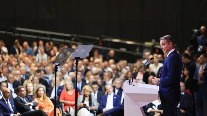 Οι-εξαγγελίες-Μητσοτάκη-στη-ΔΕΘ-–-Άμεσες-παροχές-και-φοροελαφρύνσεις