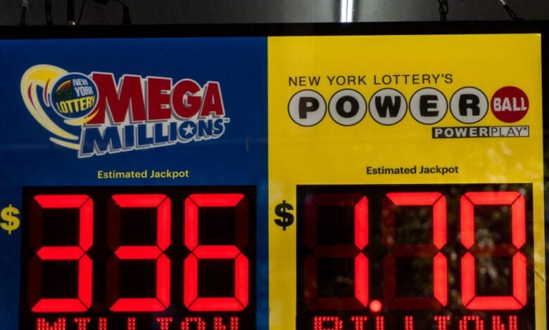 powerball:-Οι-super-τυχεροί-στις-ΗΠΑ-που-μοιράζονται-το-ποσό-μαμούθ-των-1,79-δισ.-δολαρίων-μετά-από-τζακ-ποτ-τριών-μηνών