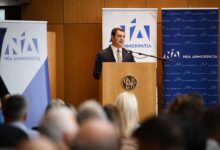Σκρέκας:-«Στήριξη-σε-οικογένεια-και-μεσαία-τάξη-–-δεν-μας-ανησυχεί-ο-Τσίπρας»