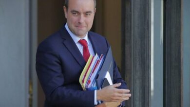 Εντολή-για-κυβέρνηση-στον-υπουργό-Άμυνας,-Λεκορνί,-έδωσε-ο-Μακρόν