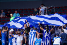 eurobasket-2025:-Αποθέωση-για-τους-παίκτες-της-Εθνικής-στο-ξενοδοχείο-από-τους-Έλληνες-φιλάθλους